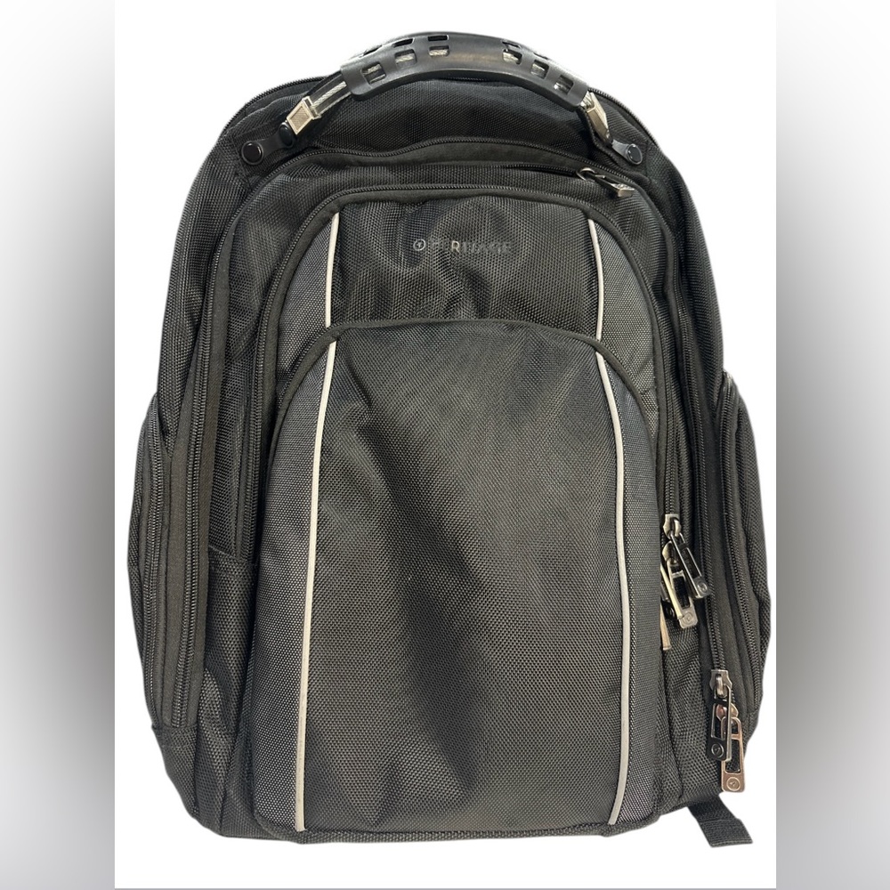 Kenneth Cole Heritage Black 17” Laptop/Backpack
